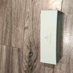 NWT 3pc. Frosted Lotus Blossom tealite holders